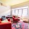 Spacious AC Wi-Fi apartment near BTS - Bangkok