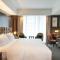 voco - Bonnington Dubai by IHG