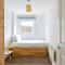 Home in the Heart of Hackney Downs - 伦敦