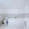 Stylish 3-Bed City Centre Home in Chester by 53 Degrees Property, Ideal for Groups, Private Parking!