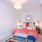 Stylish 3-Bed City Centre Home in Chester by 53 Degrees Property, Ideal for Groups, Private Parking!
