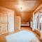 Chalet Simons Blockhütte by Interhome - 格洛博明