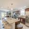 1 Mi to Colonial Beach Boardwalk Home with Fire Pit - كولونيال 1 Mi to Colonial Beach Boardwalk Home with Fire Pit - كولونيال