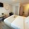 Hotel Tropicana