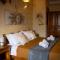 Il figolla farmhouse private pool & sea view