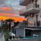 Super Luks, Denize 100 Metre, Ruya Evi 1