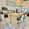 Fantastic Private Tropical Villa in Palm Beach with Breakfast
