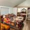 Paradise Suites The Wolf Den