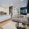Great Location Designer City Gem with Pool GYM SAUNA