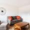 Spacious peaceful rm in home No Car No problem - ليفونيا