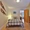 Chittenden Farmhouse - Historic 4BR, 2BA, 20 Min to Skiing, 7 Min to Mountaintop Resort - Chittenden