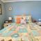 Key Allegro Condo on the BAY with BOAT DOCK & POOL! - Rockport
