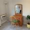 Cheerful 2 BED ROOMS Apartment in heart of Queens - Jackson Heights
