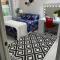 Cheerful 2 BED ROOMS Apartment in heart of Queens - Jackson Heights