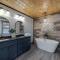 Honeybear Hideaways - Spectacular Smoky Mountain Cabin with Indoor Pool, Game Room and Hot Tub - 赛维尔维尔