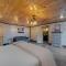 Honeybear Hideaways - Spectacular Smoky Mountain Cabin with Indoor Pool, Game Room and Hot Tub - 赛维尔维尔