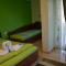 Foto: Guest House H Dzhogolanov 3/82