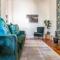 Kalk Bay Coastal Stay Steps from Tidal Pool & Deli - St James