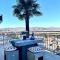 Lake View Apartment in Arona - 阿罗纳