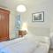 Cozy Home In Quettehou With Wifi - Quettehou
