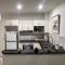 ADELAIDE CBD APARTMENT - 3BR, 2BATH & CARPARK