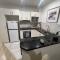 ADELAIDE CBD APARTMENT - 3BR, 2BATH & CARPARK