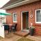 " HAUS ROSI " - Reihenhaus 2 - Strandnah - Ruhig - WLAN - Parkplatz - Grillplatz -Waschmaschine -