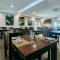Kalahari Arms Hotel