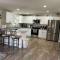 Beautiful outdoor space with private pool - Tucson