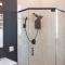 2BR, King Bd, Free Prkn, Gym, NYC View, 8min Train - 东奥兰治