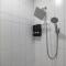 2BR 2BA, King bd, Gym, Free Parking, 8min to Train - شرق اورانج