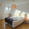 2 min vom Bahnhof, Stadt nah, Modern, bequem,
