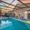 Single-Level Home w Heated Pool & 9MI to Disney - Орландо
