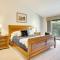 Community Pools and Golf Views Palm Desert Condo! - 棕榈荒漠