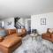 The Stylish Stay Chic Newly Built Retreat - Thornton