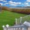 An Unfettered View - Beautiful ranch w/ boat dock! - Deep Hole
