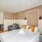 13 Luxury Flat eiffel design 2