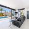 By The Beach - Royal Sapphire Villa