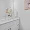 BRs w Ensuite Baths l Pet-Friendly l Central Loc - دالاس