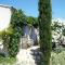 Charming holiday home with garden and private pool, Vernègues-ex TUI - Vernègues