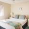 Spacious Noosa Parade villa walking distance to Hastings St and Main Beach