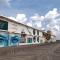 Chic Studio just Steps from the Beach! - أسبوري بارك