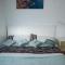 Cozy Lodge Apartment - Double Bedrooms - East Barnet