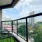 The Atrium at Jalan Ampang by OKBnB - Spacious Modern 3Bedroom Family Suite 3 mins to KLCC - 吉隆坡