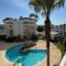 Bonito piso en Roses con piscina y parking