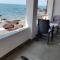 Om Ganesh Guest House Cliffside