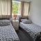 Nicely decorated 3 bedroom house near Heathrow, London - Лондон