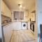 2 Bedroom Flat near Heathrow airport - Yiewsley
