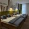 Hostel Tron