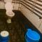 KSR Premium Homestay Just a 5minute walk to Sri Padmavathi Ammavari Temple and a 10minute drive from the railway and bus stations Enjoy super speed WiFi for a seamless stay - 蒂鲁帕蒂